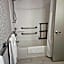 Holiday Inn Express Hotels & Suites Burlington By IHG