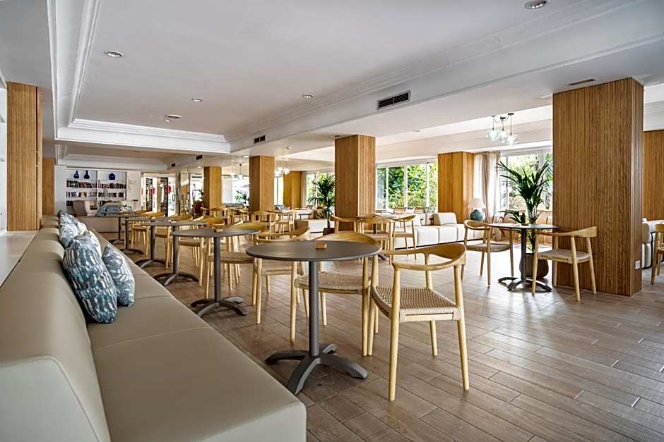 Bahía de Alcudia Hotel & Spa