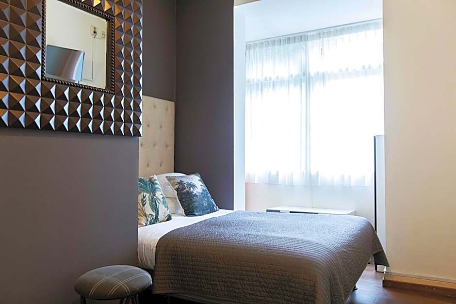 Quentin Amsterdam Hotel