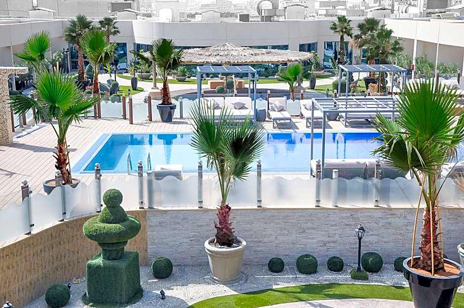 Somewhere Bliss Hotel