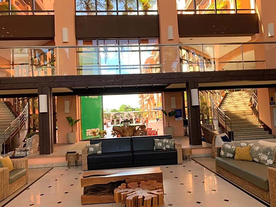 Jurerê Beach Village - Flat na Praia