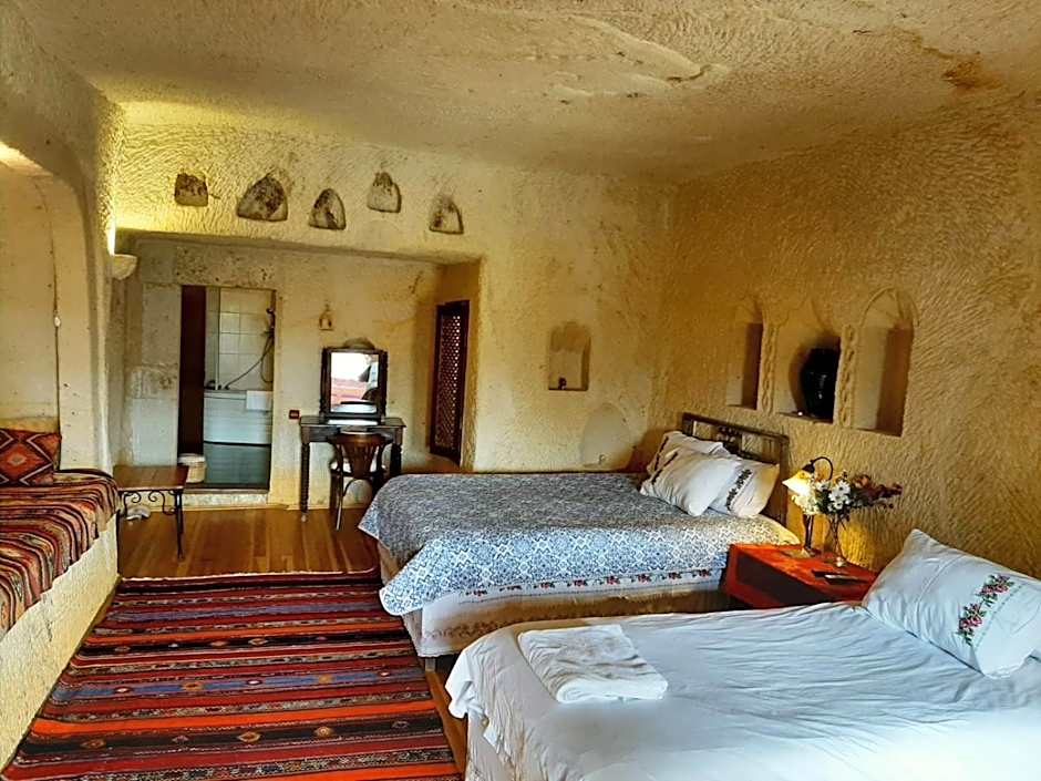 Elkep Evi Cave Hotel