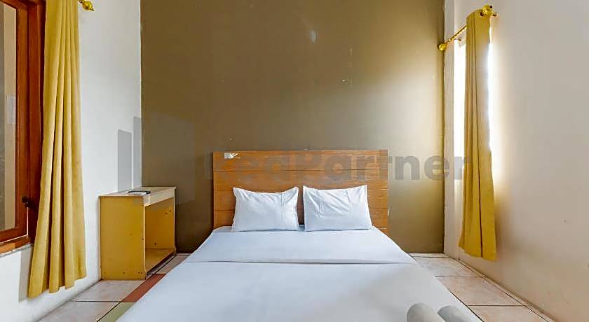 Wisma Alamanda near Terminal Cicaheum RedPartner