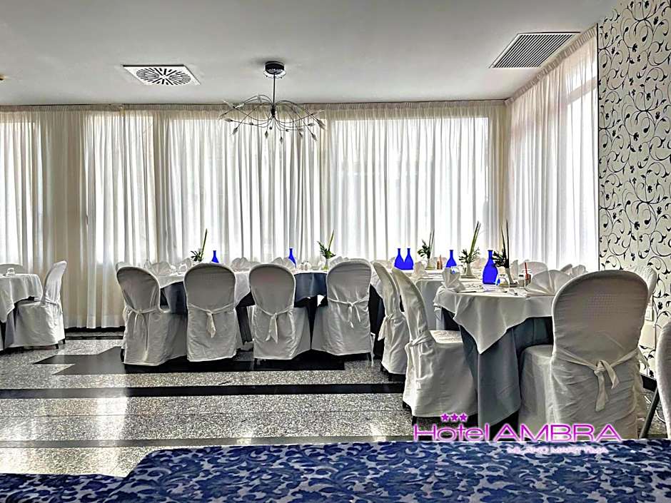 HOTEL AMBRA - Fronte Mare - Vicinissimi al Centro