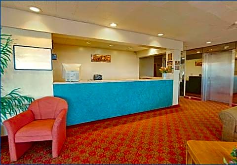 Travelodge by Wyndham Cleveland Airport