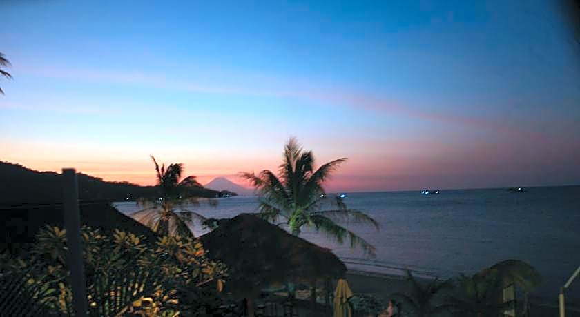 Silver Fern Beach Retreat