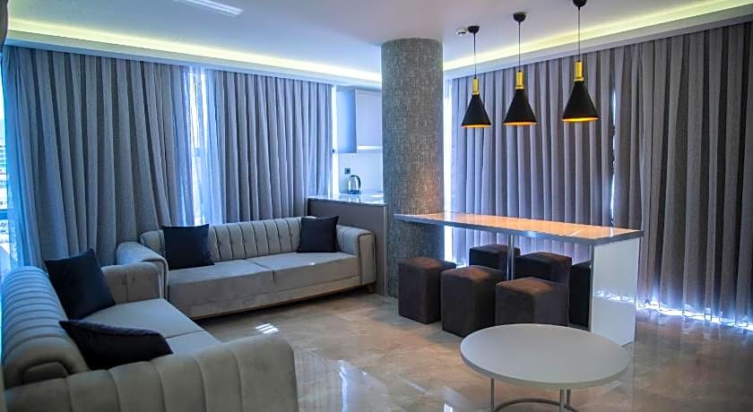 LE LUXE suites hotel SPA