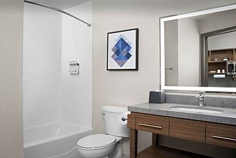 Queen Studio Suite with Two Queen Beds - Hearing Accessible/Disability Access