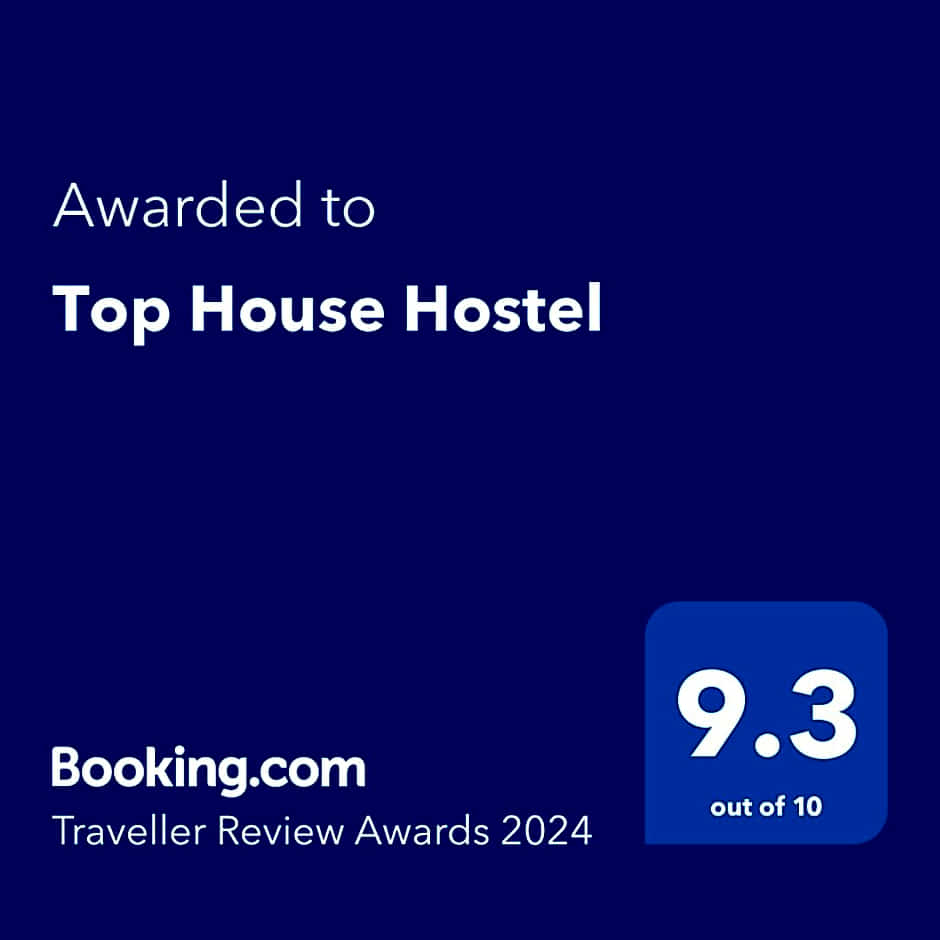 Top House Hostel
