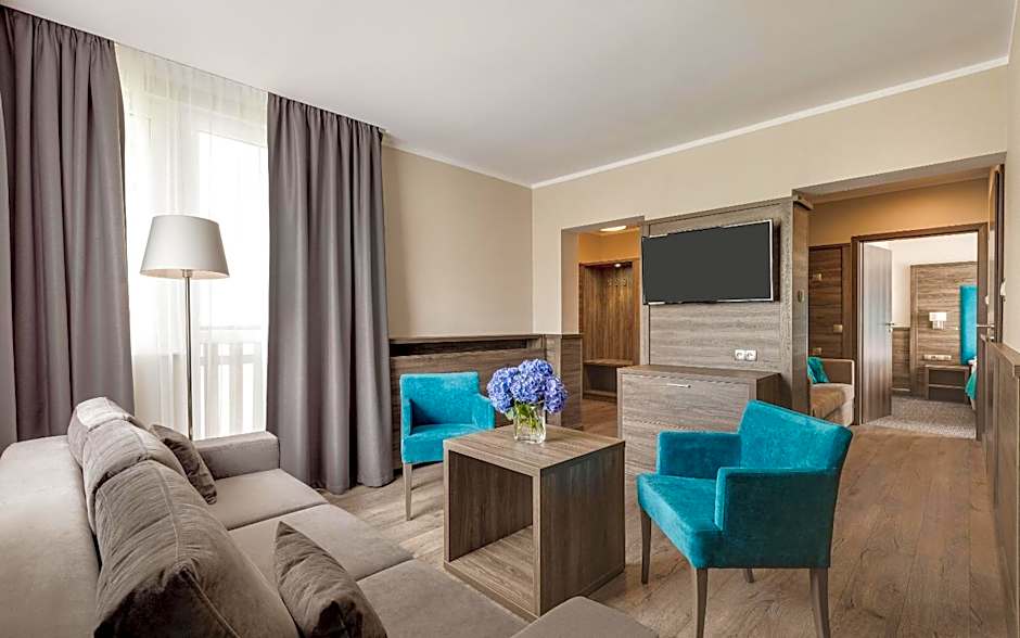 Hotel Konradówka Wellness & SPA - 300 metrów do centrum