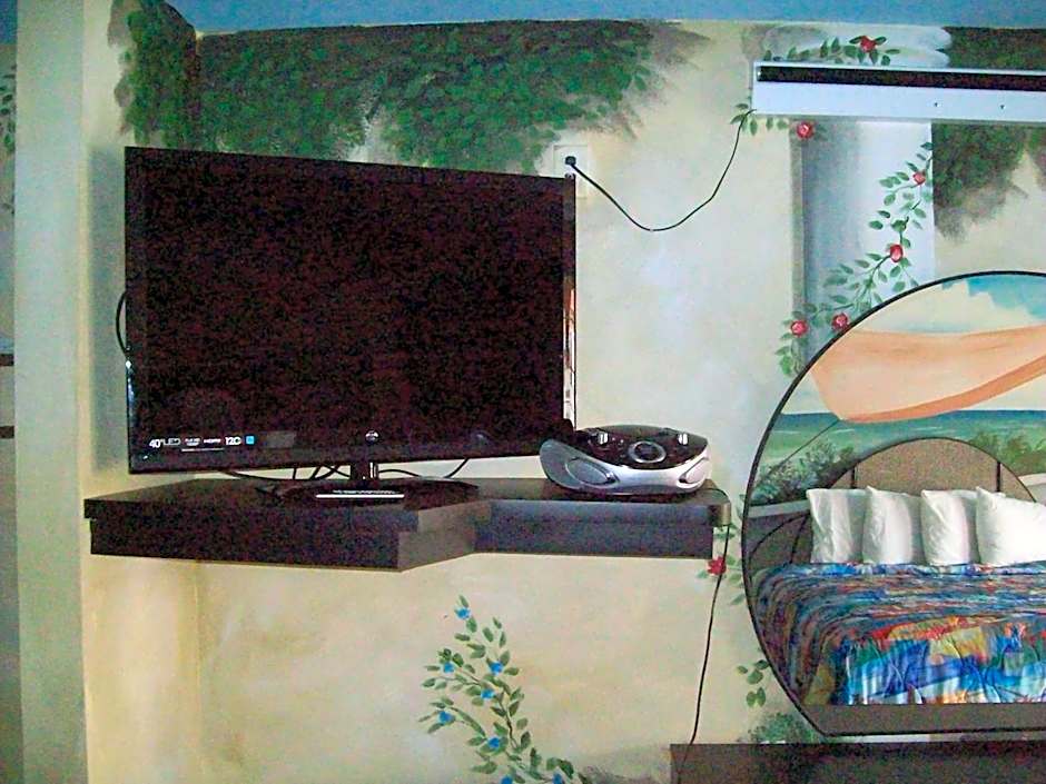 Luxury Inn and Suites Seaworld