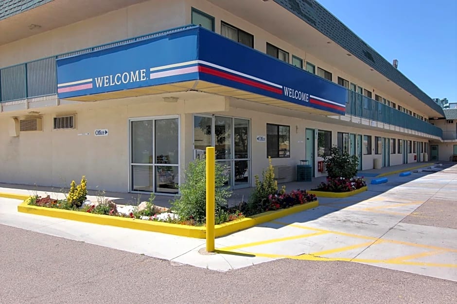 Motel 6-Grants, NM