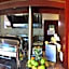 Le Cozmo Guesthouse