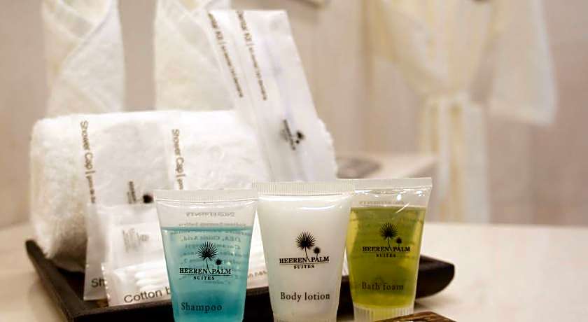 Heeren Palm Suites