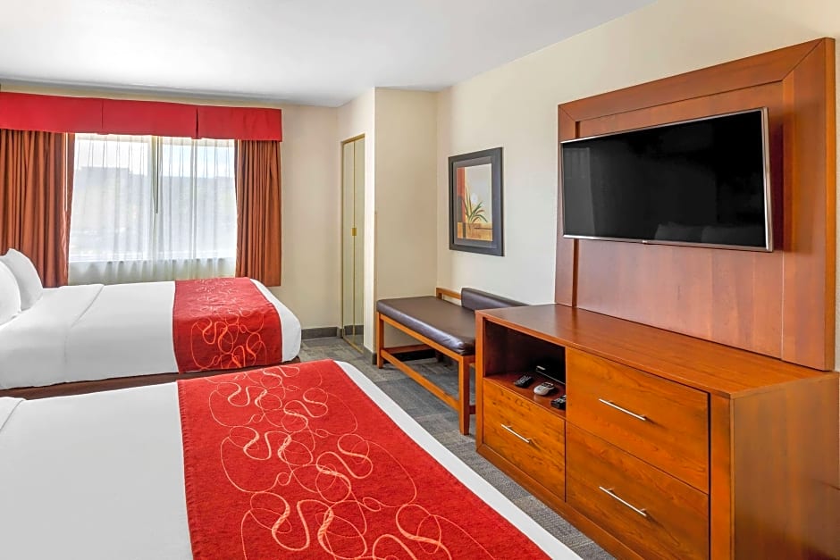 Photo 1 of 14 of Business 2 Queen Beds Suite