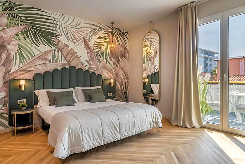 Salus Smart & Chic Hotel