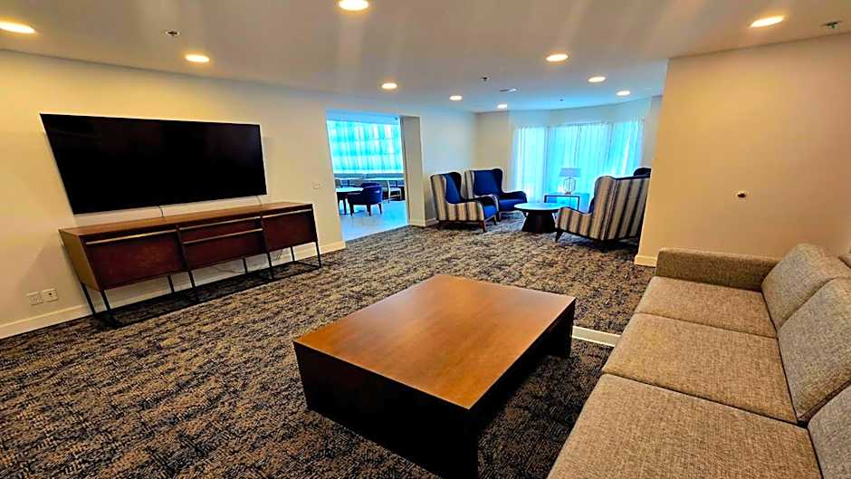 Staybridge Suites - Calgary Airport By IHG