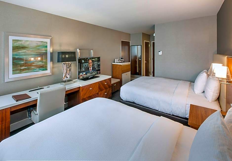 DoubleTree by Hilton Hotel Nanuet