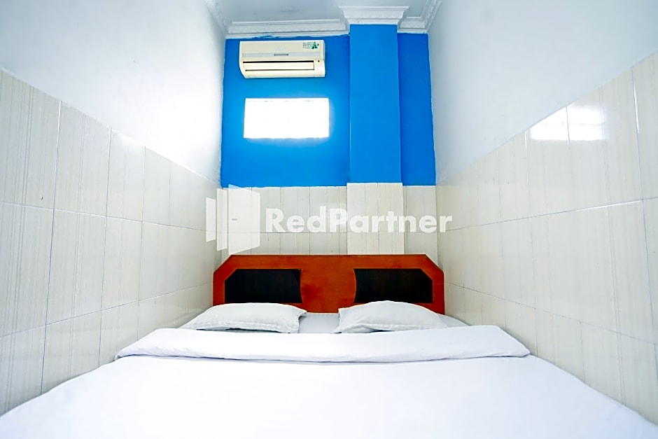 Hotel Serena Anggrek near Manhattan Times Square Mall Medan Mitra RedDoorz