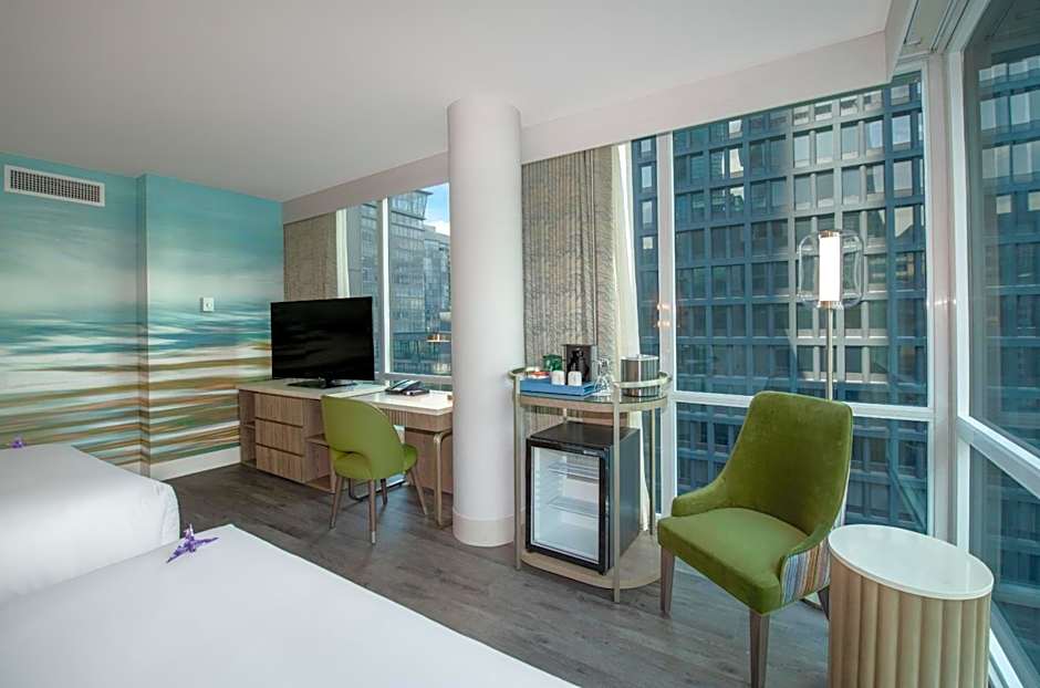 COAST COAL HARBOUR HOTEL by APA