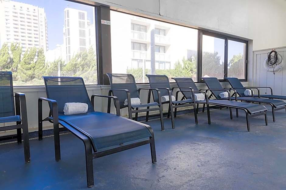 Ramada Plaza by Wyndham Virginia Beach