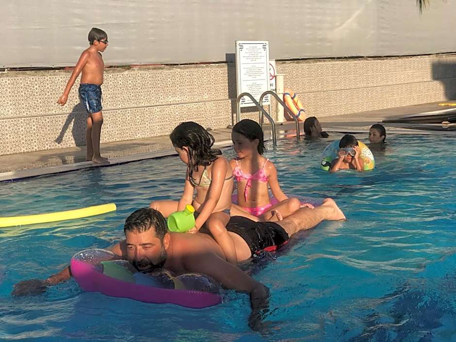 Oyster Boutique Hotel