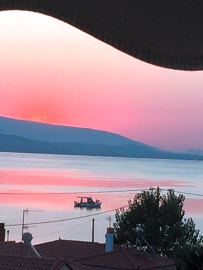 Chaliotis Apartments