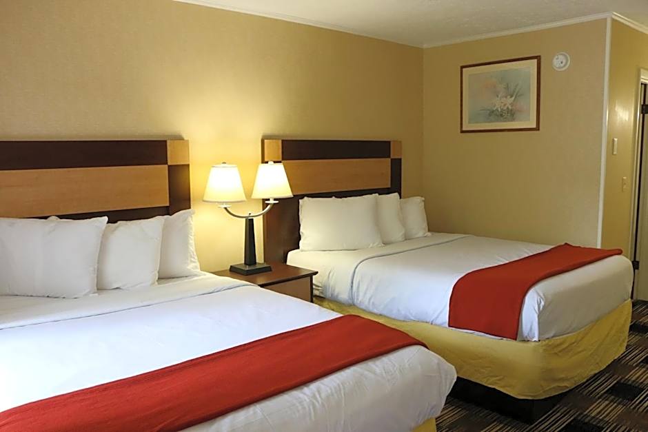 Castlewood Inn