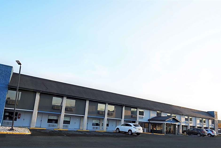 Baymont by Wyndham Pine Grove
