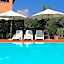 BellaSirmione Holiday Apartments