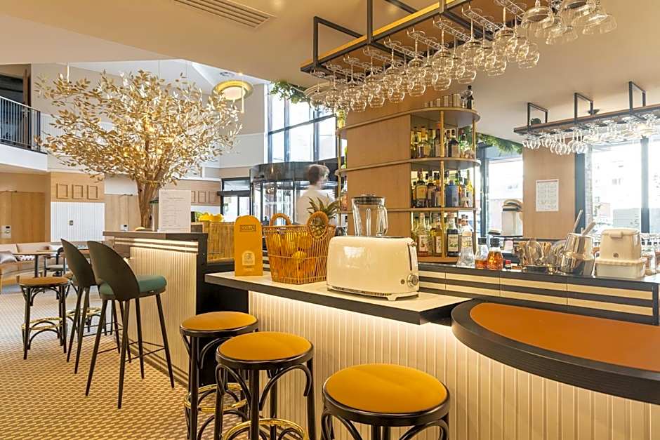Novotel Paris Suresnes Longchamp