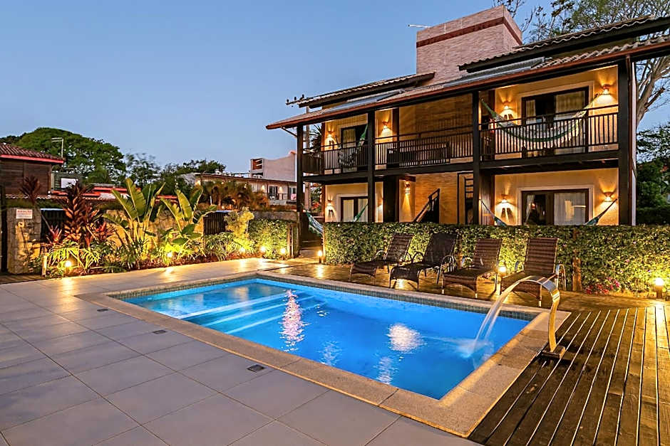 Pousada Rosa 08 - Café da manhã Gourmet, Suítes com Banheira a 150m do Centrinho da Praia do Rosa