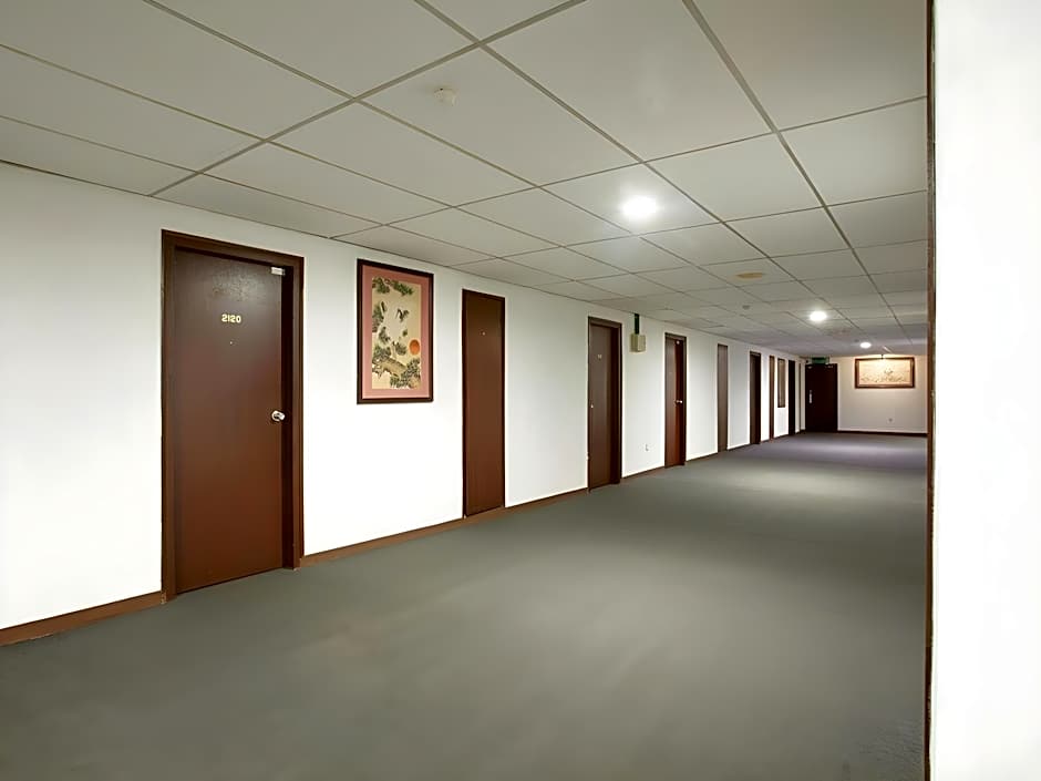 Anika Inn Kluang