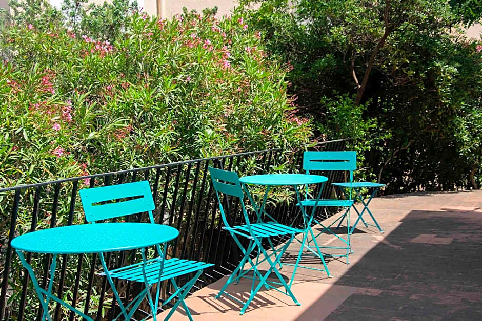 VILLA BLEUE - LES PINS
