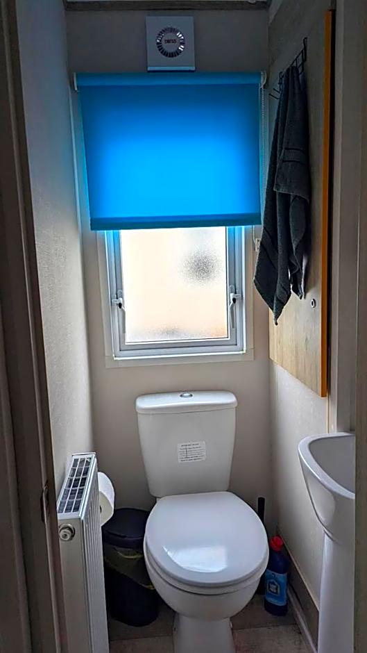 Abi static caravan close to Edinburgh