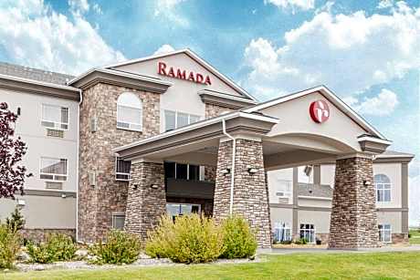 Ramada by Wyndham Pincher Creek