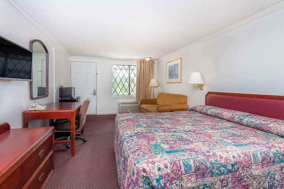 Knights Inn  Columbia SC