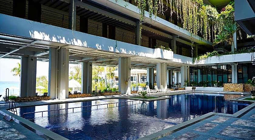 Palace In Moon Beach