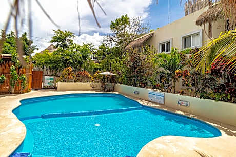 Hotel & Suites Oasis Bacalar