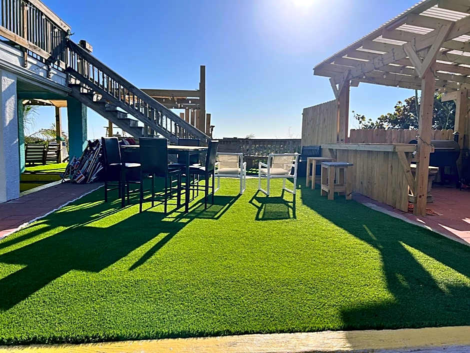 Anthony's on the Beach