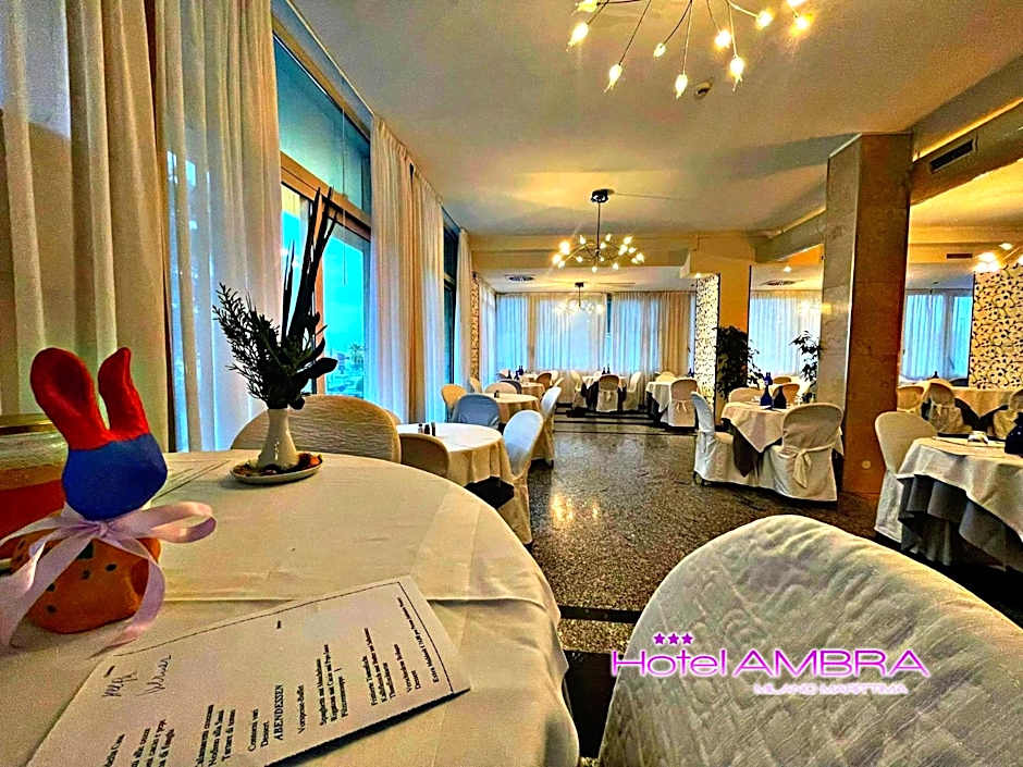 HOTEL AMBRA - Fronte Mare - Vicinissimi al Centro