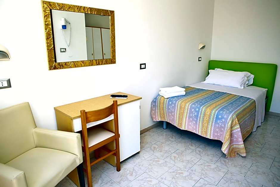 Kristalex Pet Family Hotel