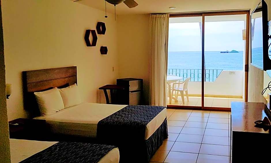 Costa Alegre Hotel & Suites