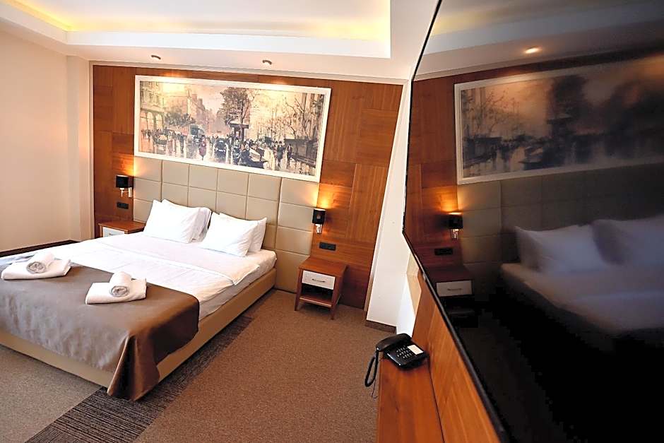 Hotel Lazaro