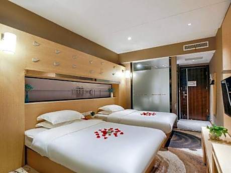Guangzhou Jiulong Hotel (Qinglong South Street)