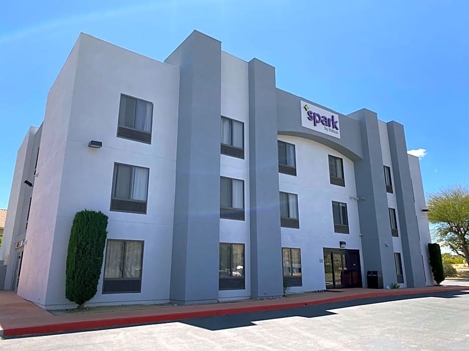 Spark by Hilton Yucca Valley Joshua Tree