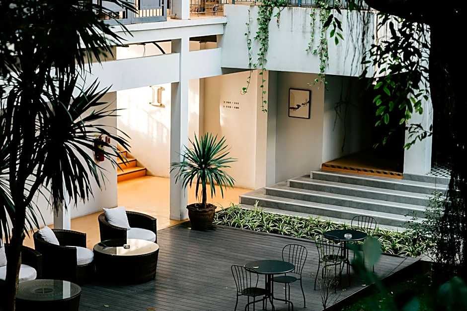 Sooknirund Hotel