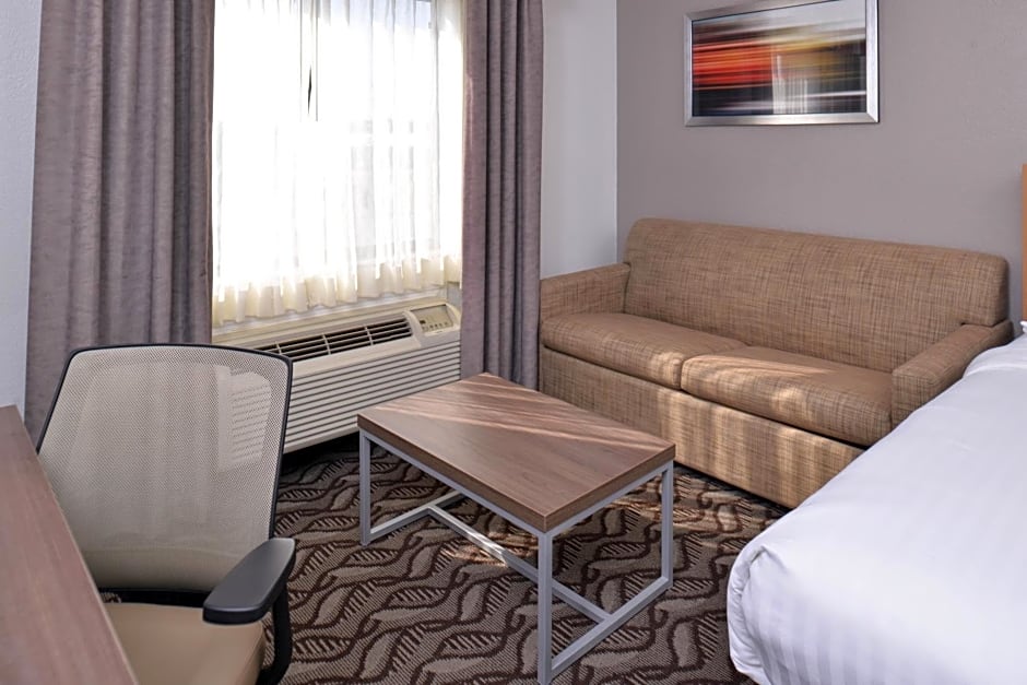 Holiday Inn Express Hotel & Suites Lonoke I-40, an IHG Hotel