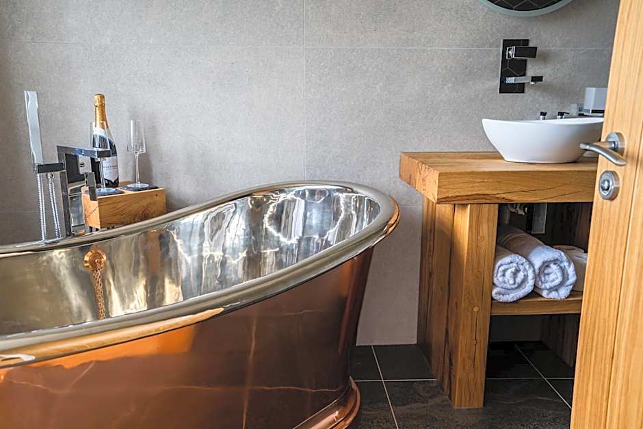 Bulls Head - Holymoorside