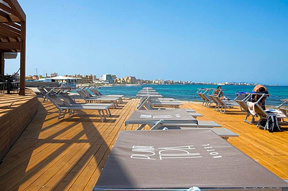 Hotel Punta Tipa